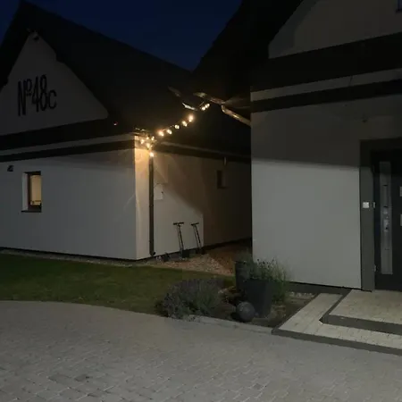 48c Letniskowe I Pobierowo